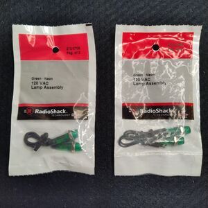 Radio Shack Green Neon Lamp Assembly, 120VAC, 150 Lux, 1.5mA. 272-0708. New!